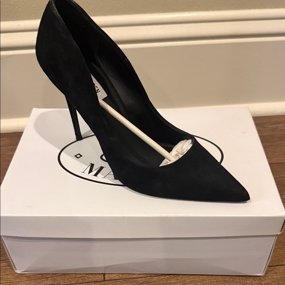 Steve Madden Shoes - Steve Madden Suede Elegant Black Women's Pumps